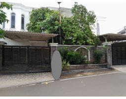 Dijual Rumah 2 Lantai di Pejaten Timur, Hanya 12 Menit Ke Tol Tebet - Jakarta Selatan