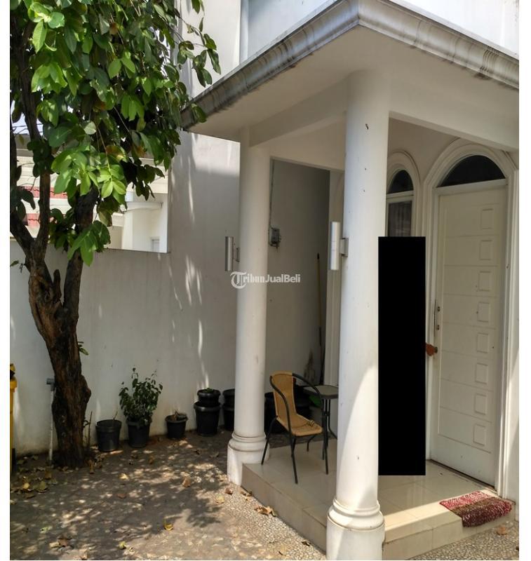 Dijual Rumah 2 Lantai di Pejaten Timur, Hanya 12 Menit Ke Tol Tebet - Jakarta Selatan