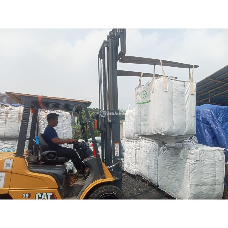Sewa Forklift dan Crane untuk Berbagai Jenis Industri - Karawang