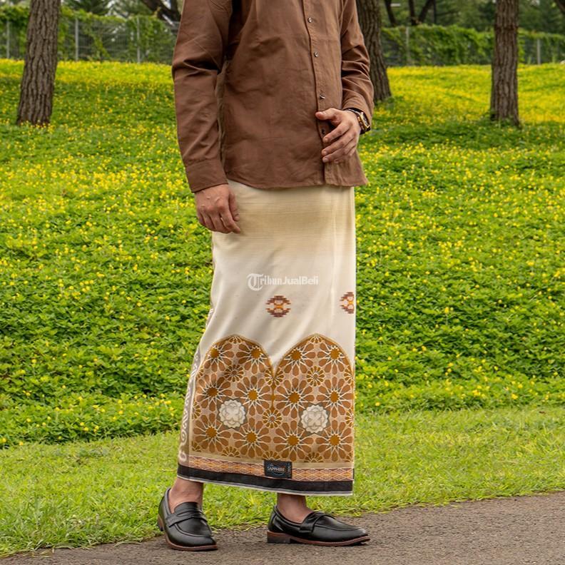 Sarung Tenun Premium - Karawang 