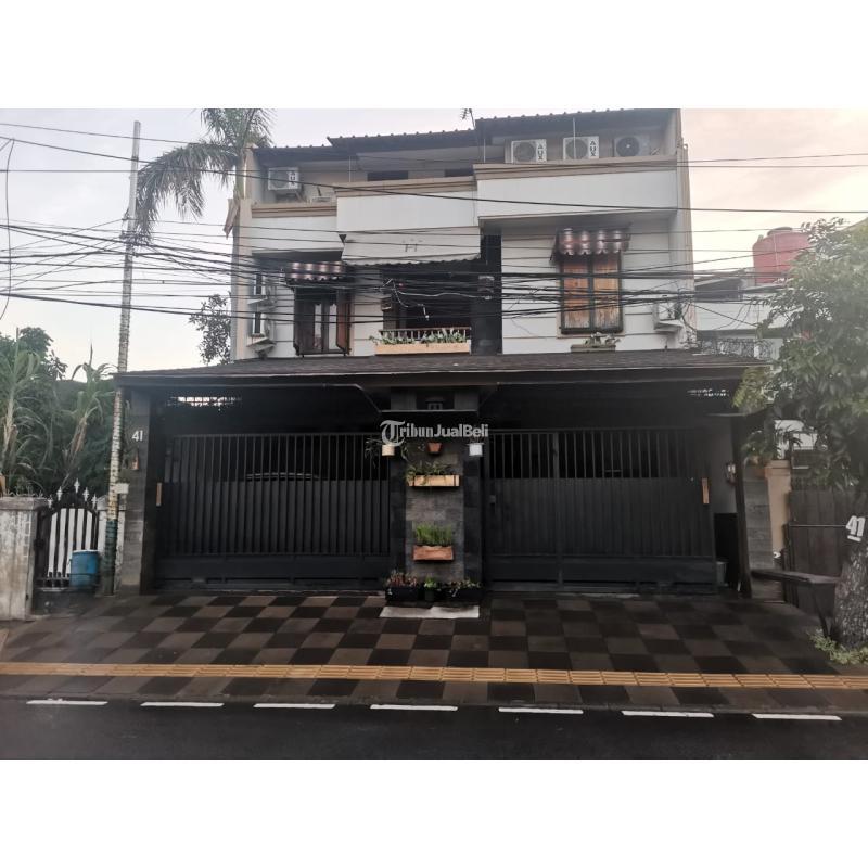 Dijual Rumah Bekas Luas 340 m2 Di Cempaka Putih Barat - Jakarta Pusat