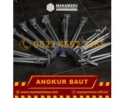 Angkur Baut Pelabuhan Tenau - Kupang