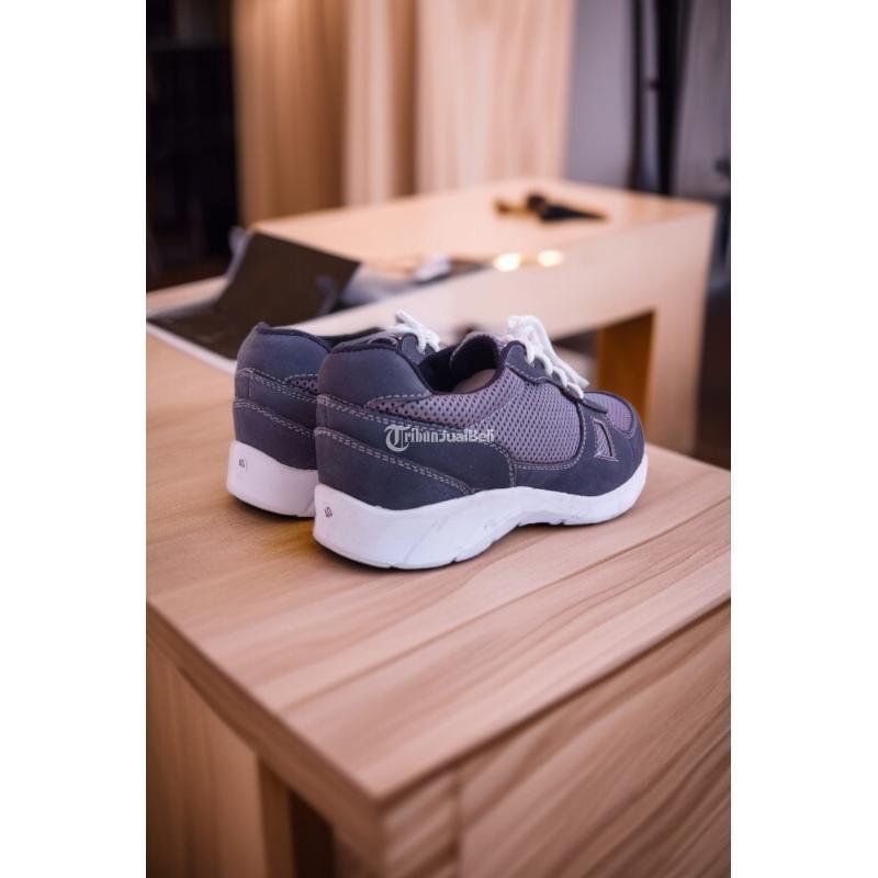 Sentra Produksi Sepatu Kerja Tinggi 9 cm - Mojokerto Kota