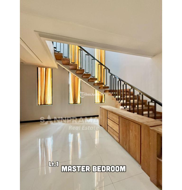 Dijual Rumah 2 Lantai, LT. 298m2, LB. 453m2, SHM, Rumah Mewah, Fooftop, Margonda - Depok