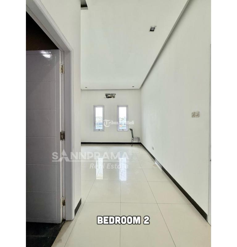 Dijual Rumah 2 Lantai, LT. 298m2, LB. 453m2, SHM, Rumah Mewah, Fooftop, Margonda - Depok