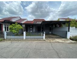 Dijual Rumah di Komplek Jalan Petani Tipe 70 3KT 1KM SHM - Pontianak 