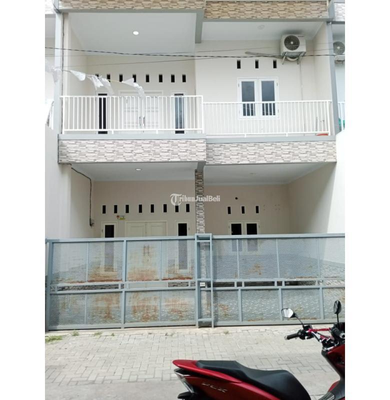 Jual Rumah 2 Tingkat Tipe 90 Baru Dekat Pintu Tol Bintara - Bekasi Kota