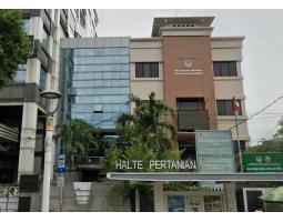 Dijual Gedung 4 Lantai di Salemba Raya, Hanya 15 Menit ke Tol Cempaka Putih - Jakarta Pusat