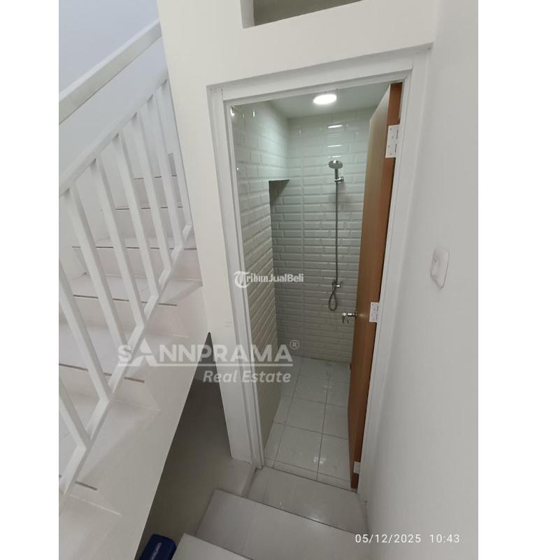 Dijual Rumah 2 Lantai, Tipe 65, 3KT, 2KM, SHM, 900 Jutaan, Kelapa Dua - Depok