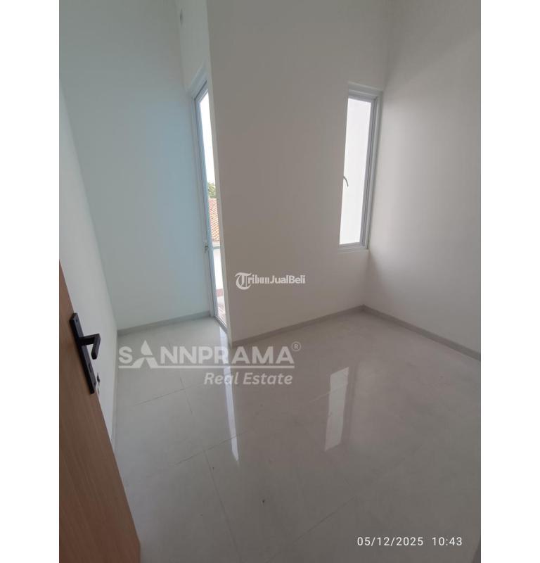 Dijual Rumah 2 Lantai, Tipe 65, 3KT, 2KM, SHM, 900 Jutaan, Kelapa Dua - Depok