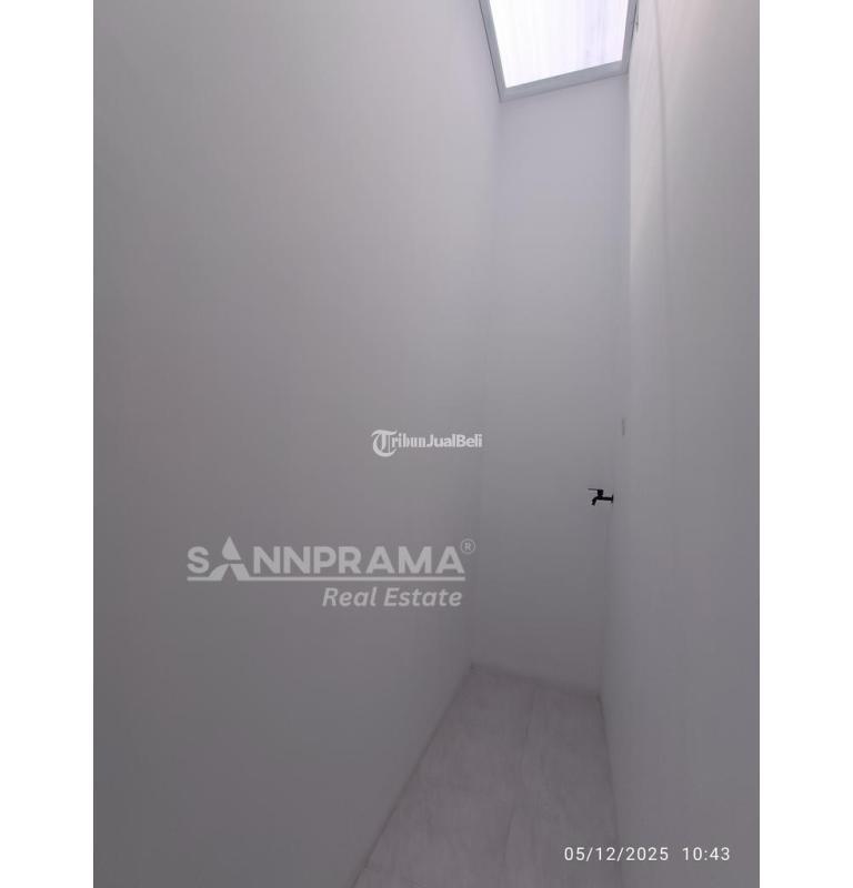 Dijual Rumah 2 Lantai, Tipe 65, 3KT, 2KM, SHM, 900 Jutaan, Kelapa Dua - Depok