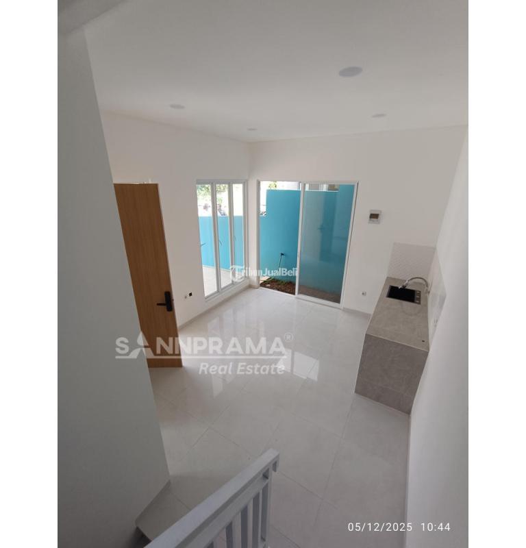 Dijual Rumah 2 Lantai, Tipe 65, 3KT, 2KM, SHM, 900 Jutaan, Kelapa Dua - Depok