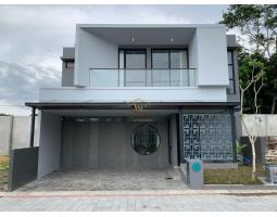 Dijual Rumah Perumahan 2 Lantai SHM Fully Furnish Di Mlati - Sleman