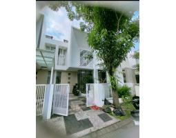 Dijual Rumah 4KT 2KM SHM Lokasi Strategis Dekat Kuliner dan Kampus di Permata Jingga - Malang Kota
