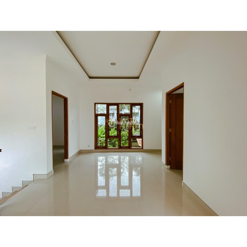 Dijual Rumah Mewah Dekat RS Hermina Lokasi Strategis Wedomartani - Sleman