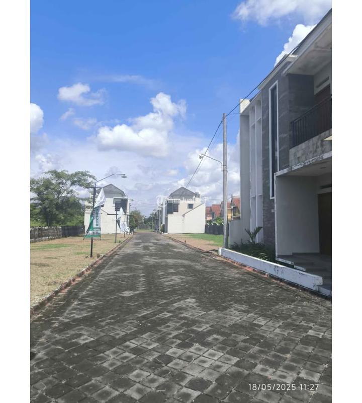 Dijual Rumah Tipe 100 Cluster Baru Premium Kertonatan Kartasura - Solo