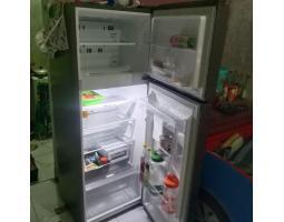 Jasa Service Kulkas Pekanbaru Kota Rumbai, Payung Sekaki - Pekanbaru