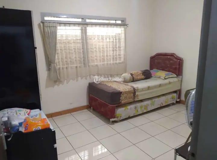 Dijual Rumah 3 Kamar Bisa Untuk Kost Lokasi Strategis Butuh Uang - Malang Kota
