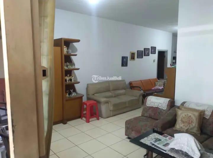 Dijual Rumah 3 Kamar Bisa Untuk Kost Lokasi Strategis Butuh Uang - Malang Kota