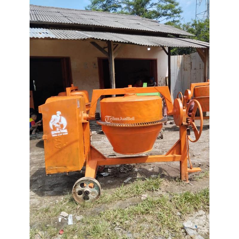 Mesin Molen Beton AAA Donfeng Siap Pakai - Jakarta Pusat