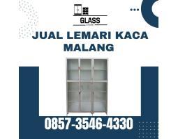 Toko Lemari Kaca Pakaian - Malang