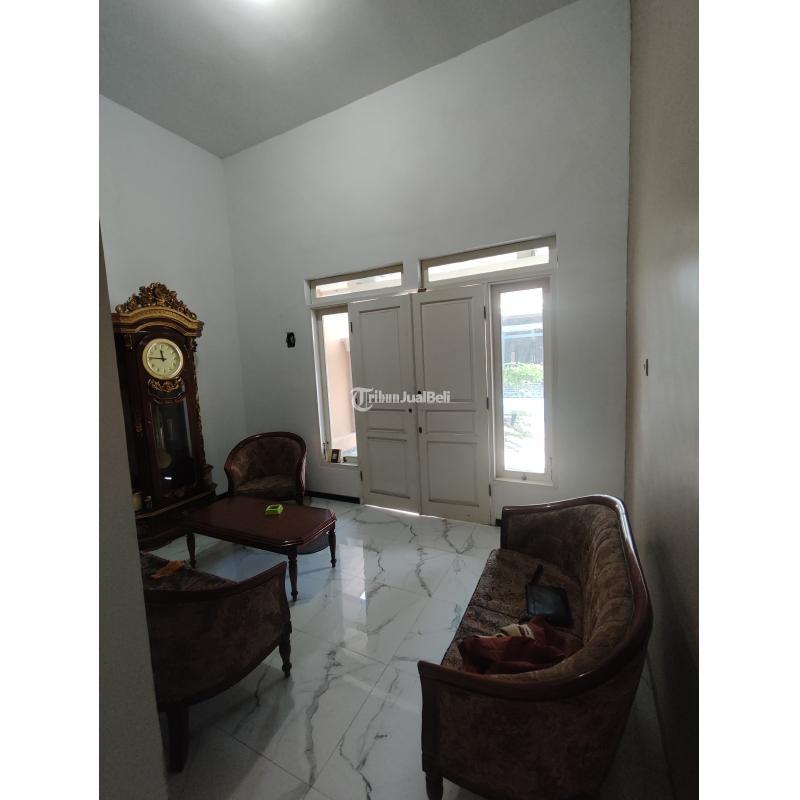 Dijual Rumah Modern Minimalis 2 Lantai 4KT 2KM SHM Lokasi Sulfat - Malang Kota