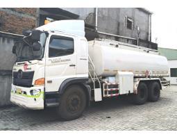 50rbKM Ban Baru Murah Hino Tronton 6x2 FL 235 JN Tangki Minyak 2020 Air Bekas - Jakarta Utara