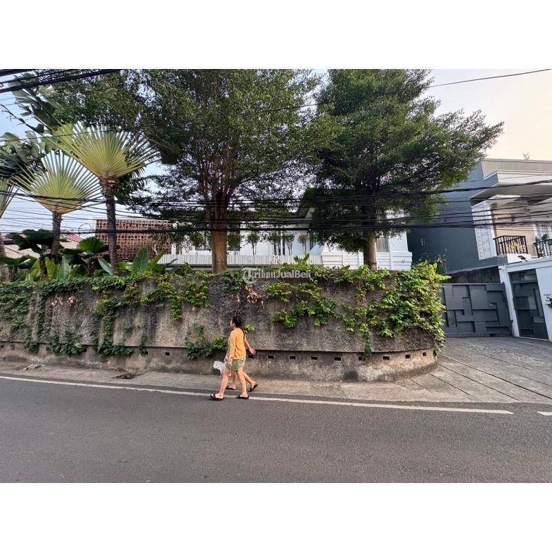 Dijual Rumah 2 Lantai di Lebak Bulus Cilandak, Hanya 5 menit ke Tol Fatmawati - Jakarta Selatan
