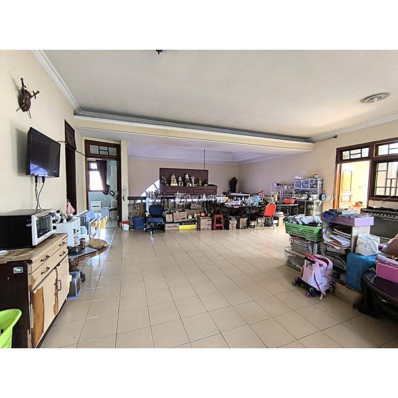 Dijual Rumah, LT. 531m2, LB. 600m2, SHM, Lokasi Strategis, Cempaka Putih Tengah - Jakarta Pusat