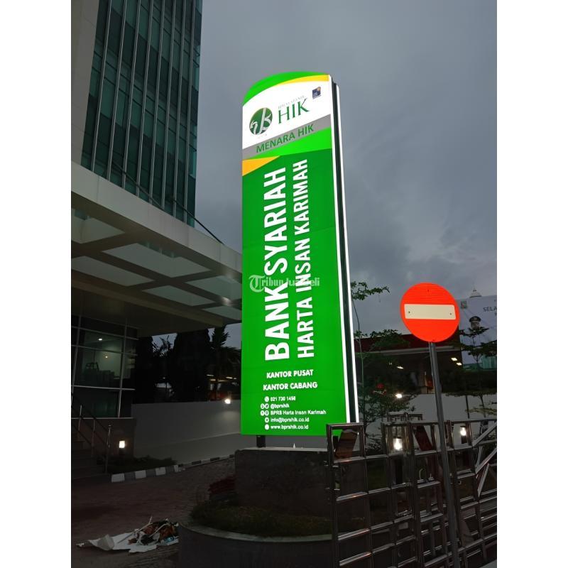 Pylon Sign Totem Akrilik Kupang