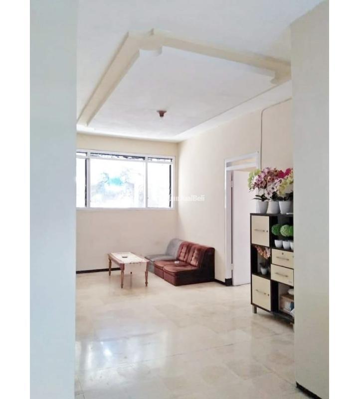 Dijual Rumah 2 Lantai 6KT 4KM SHM Lokasi Sulfat - Kota Malang