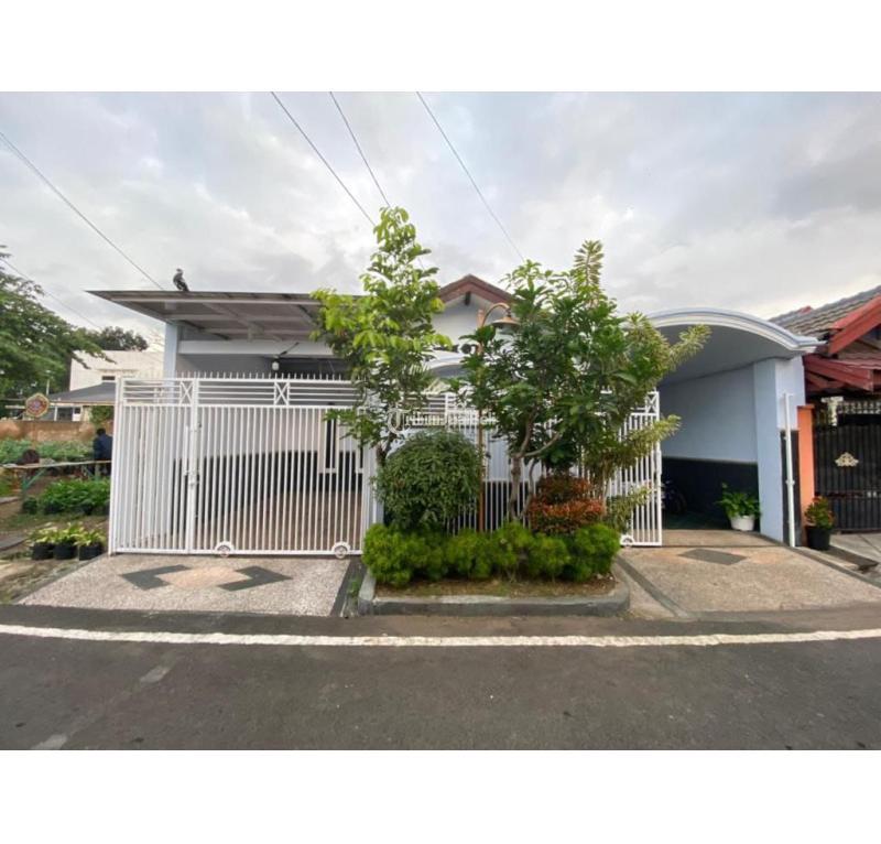 Dijual Rumah di Sawojajar Tipe 130 3KT 2KM Legalitas SHM - Malang 