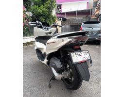 Motor Bekas Honda New PCX 160 ABS Tahun 2024 Sangat Mulus - Banjar