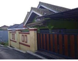 Jual Rumah 2 Lantai Tipe 200 Bekas di Jln. Dipangga Satya, Rajabasa - Bandar Lampung