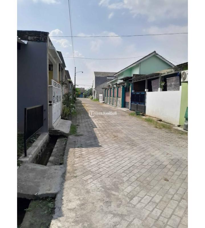 Dijual Rumah Luas 61m2 SHM 2KT 1KM Murah Gentan Raya Duwet Baki Solo - Surakarta