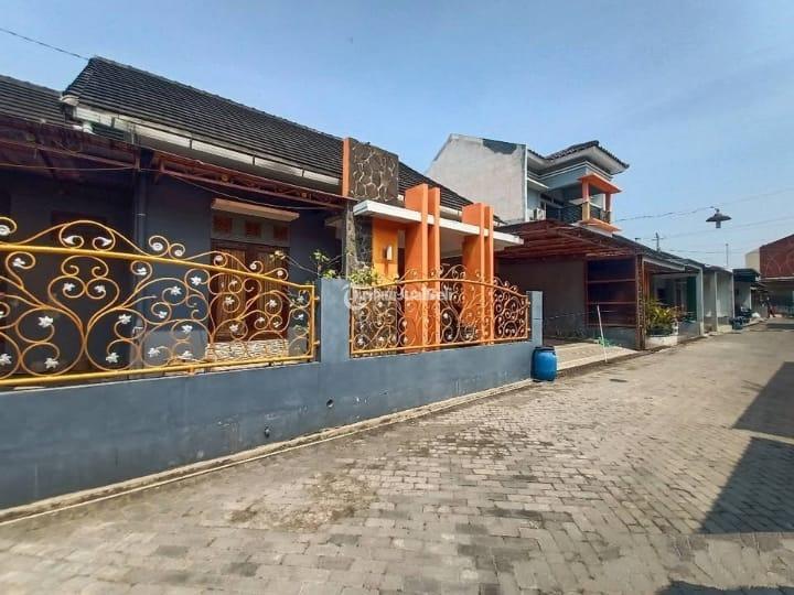 Dijual Rumah Luas 179m2 SHM 3KT 3KM Cluster UMS Solo Area Kampus - Surakarta