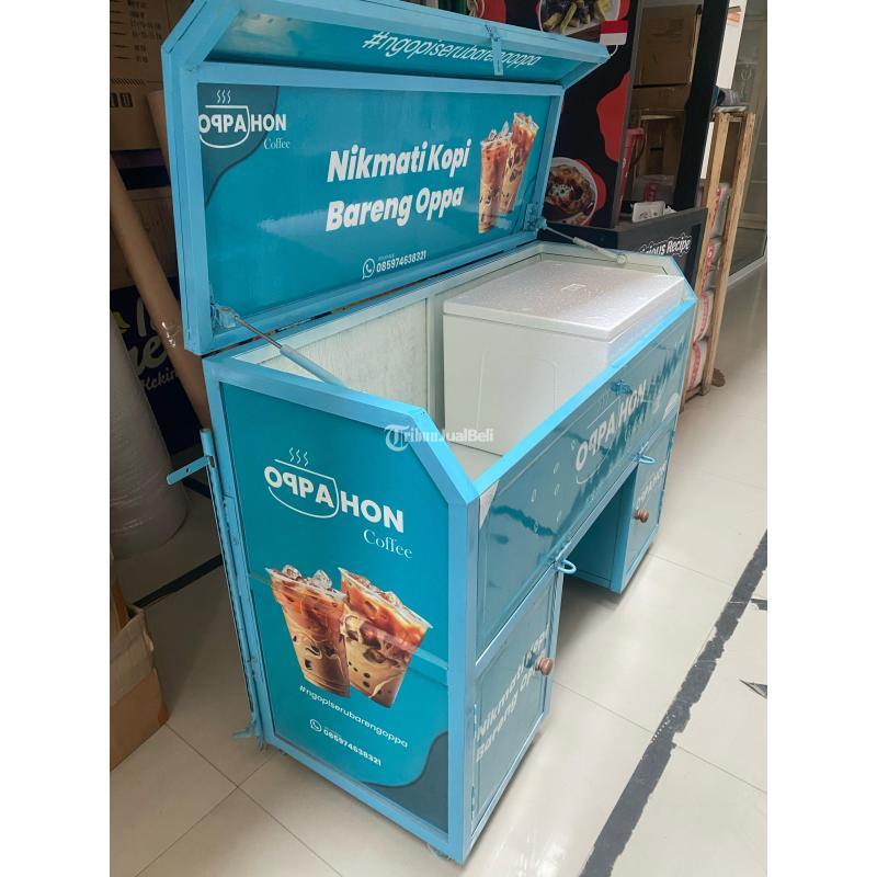 Booth Bekas Seperti Baru - Kudus