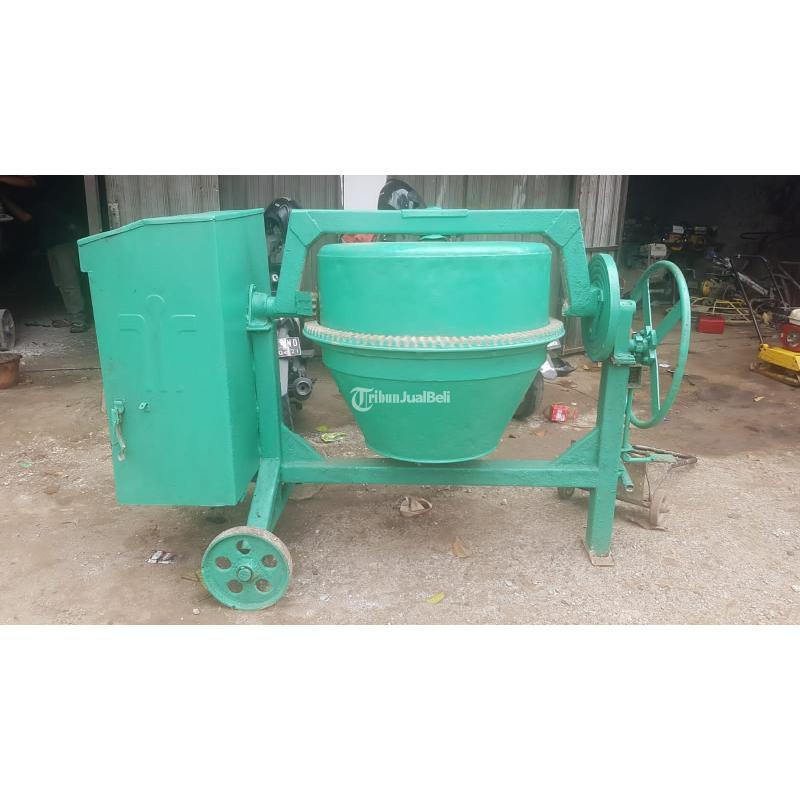 Molen Cor Beton Trindo Mesin Dongfeng 8pk Siap Kerja Kapuk Muara - Jakarta Utara