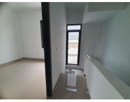 Jual Rumah Baru MInimalis Tipe 100 Baru Murah Area Buahbatu Margacinta - Bandung Kota
