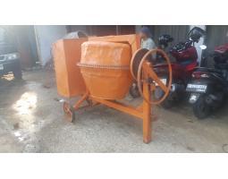 Mesin Mixer Cor Beton Trindo Kondisi Siap Pakai Kebon Kacang - Jakarta Pusat
