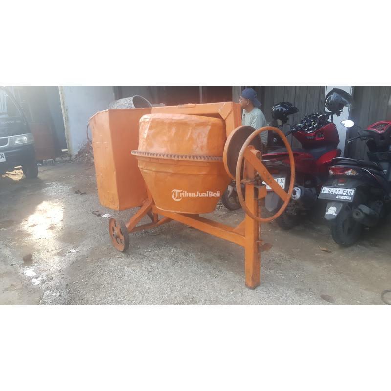 Mesin Mixer Cor Beton Trindo Kondisi Siap Pakai Kebon Kacang - Jakarta Pusat