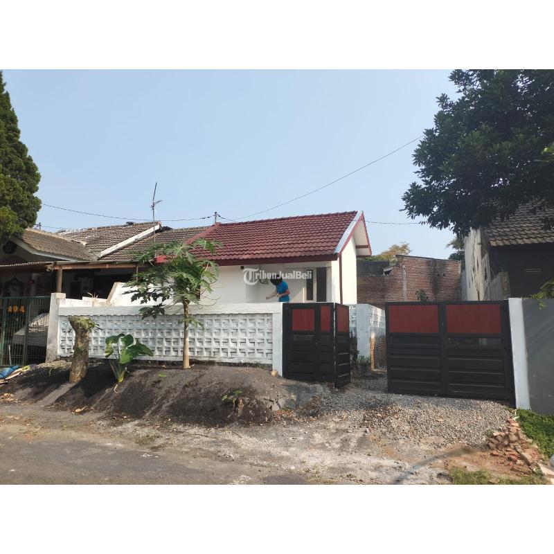 Jual Rumah Villa Bekas Luas 200 m2 Dekat Exit Toll Sawojajar Di Cemorokandang - Malang Kota