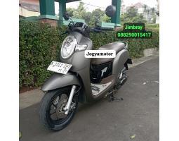 Motor Bekas Honda Scoopy Stylish Tahun 2017 - Tangerang Selatan