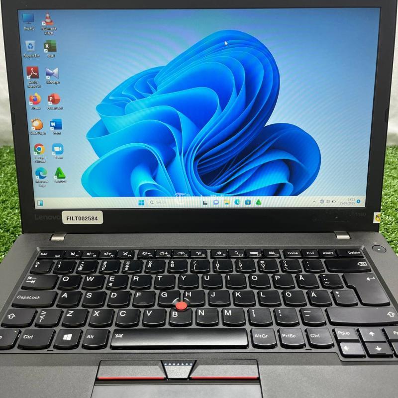 Laptop Second Lenovo ThinkPad T460 - Makassar