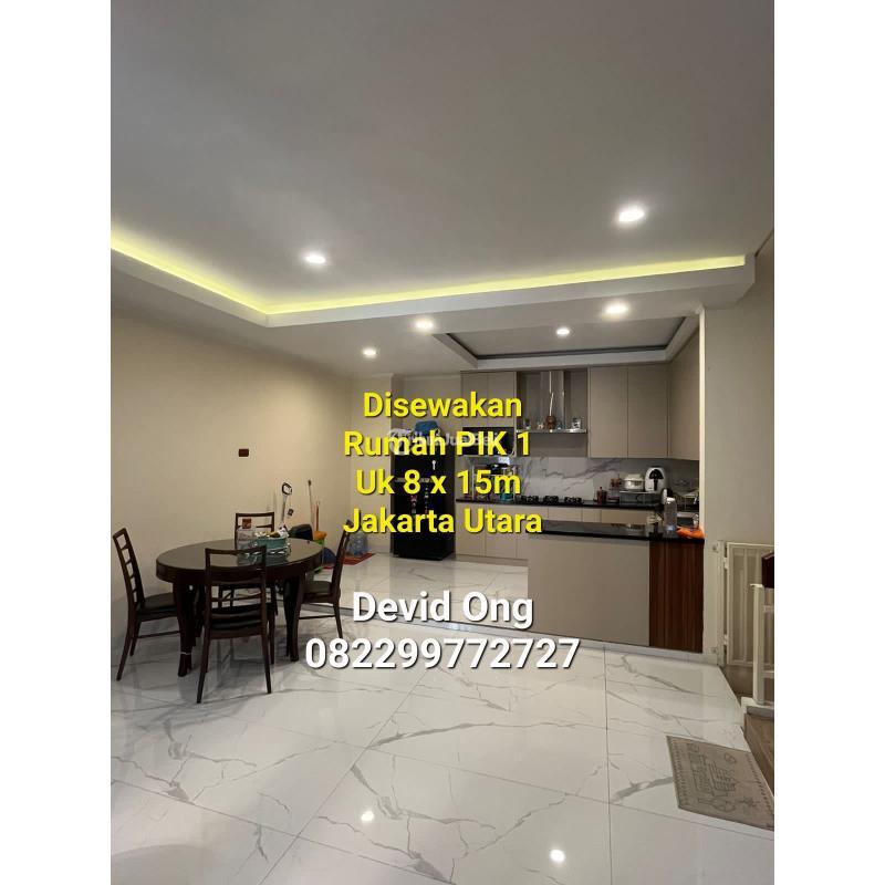 Disewakan Rumah 3 Lantai, 5KT, 3KM, PIK 1, Semi Furnish - Jakarta Utara