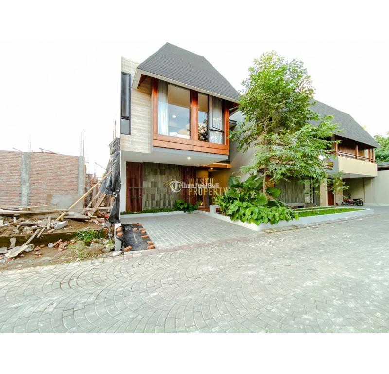 Dijual Rumah 2 Lantai di Perumahan Dekat Transmart Maguwoharjo Tipe 126 - Sleman