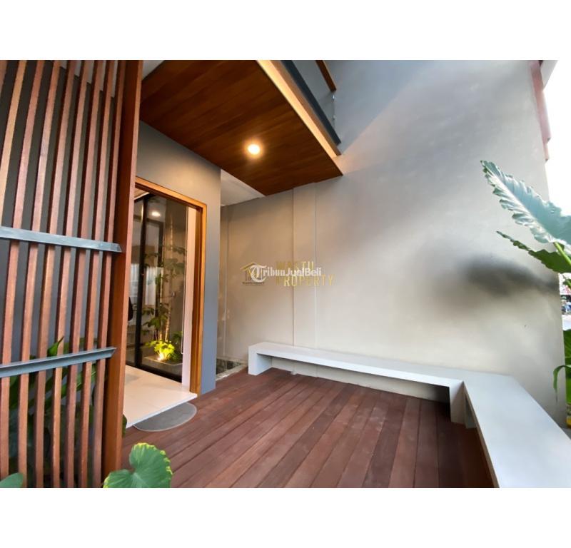 Dijual Rumah 2 Lantai di Perumahan Dekat Transmart Maguwoharjo Tipe 126 - Sleman