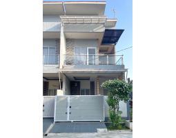 Dijual Rumah Tipe 92 Bekas Rapi Siap Huni Boulevard Hijau Harapan Indah - Bekasi Kota