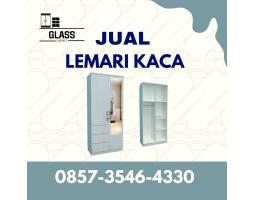 Toko Lemari Kaca Pakaian 3 Pintu - Malang