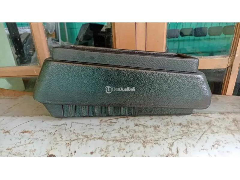 Konsol Box Mercy W123 W124 Kondisi Baru